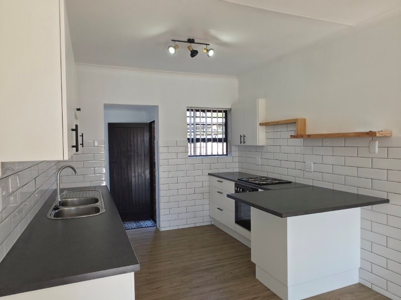 2 Bedroom Property for Sale in C Place Eastern Cape